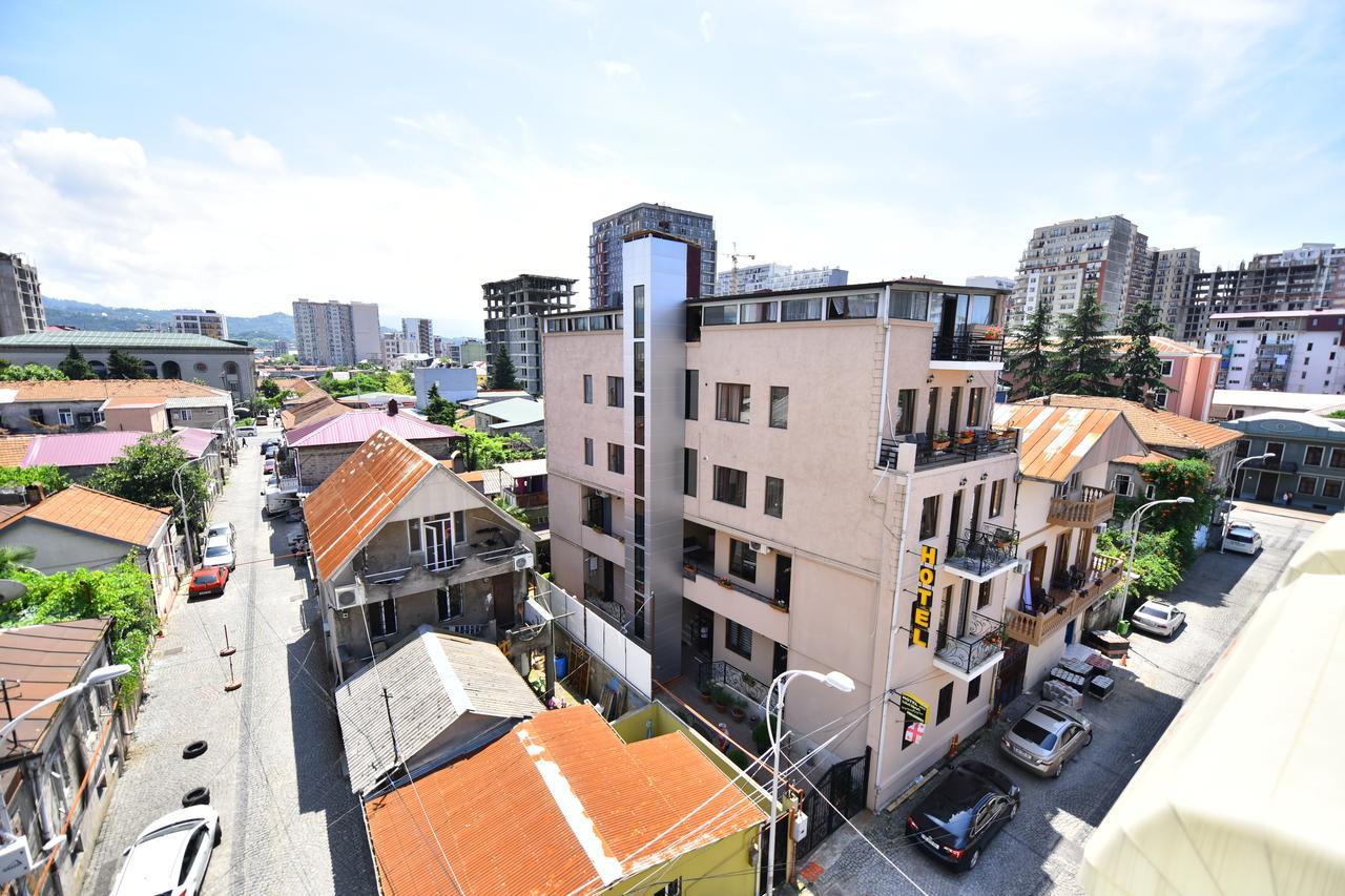 Hotel Phaliashvili Batumi Exterior foto